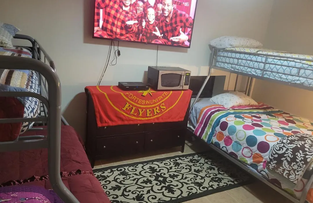 Bklyn Cozy Spot-1