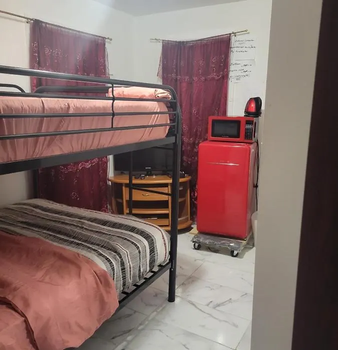 Private Entrance And Bathroom Near Jfk Airport-1