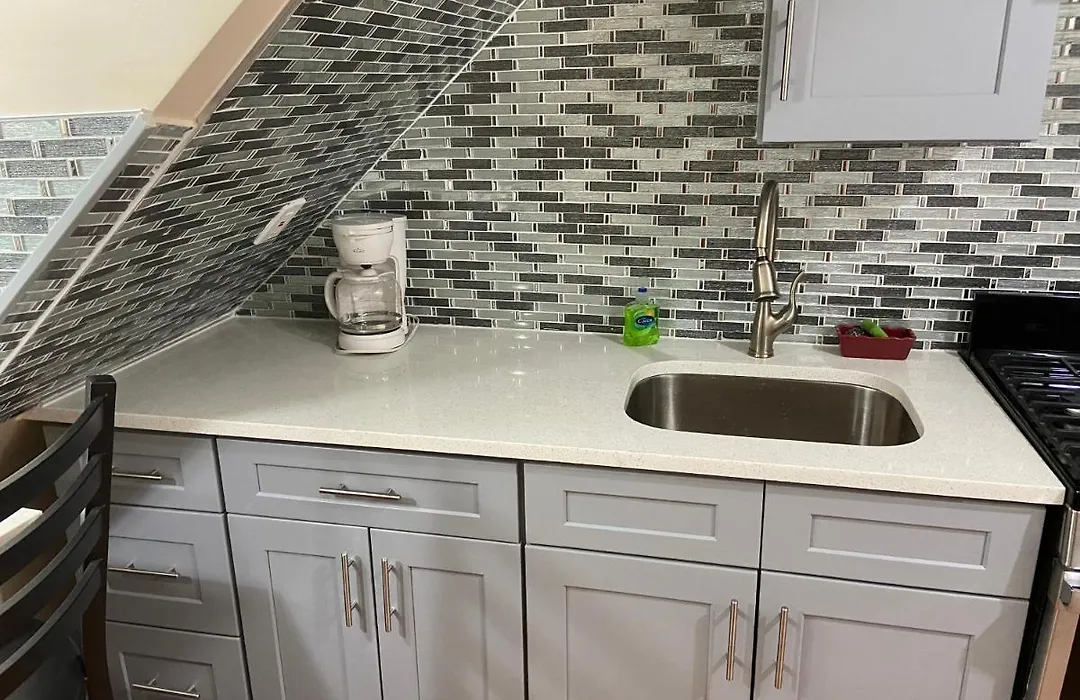 Affordable Room In Queens-1