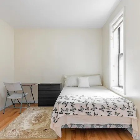 Montgomery Street Guest House-3