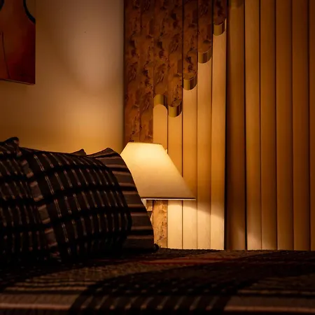 Spacious Comfy Room In Cozy Classy Duplex-2